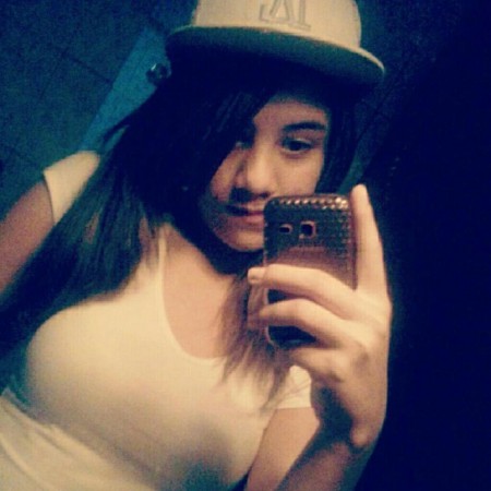 Biia Santos muiiito Gata neer >.<